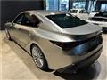 2021 Lexus IS