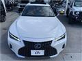 2021 Lexus IS