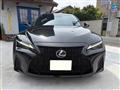 2021 Lexus IS