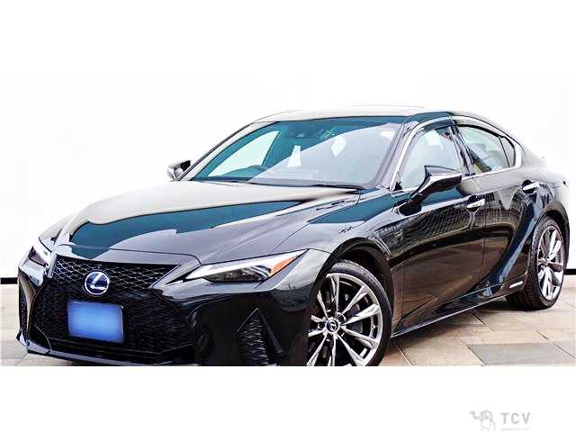 2021 Lexus IS
