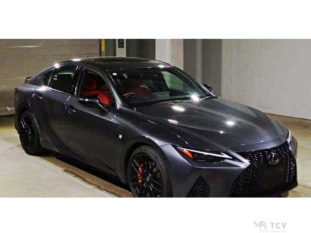 2021 Lexus IS