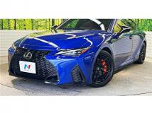 2021 Lexus IS