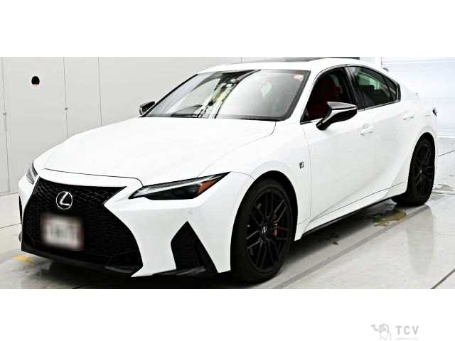 2021 Lexus IS