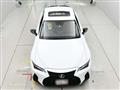 2021 Lexus IS