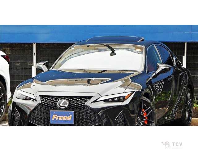 2021 Lexus IS