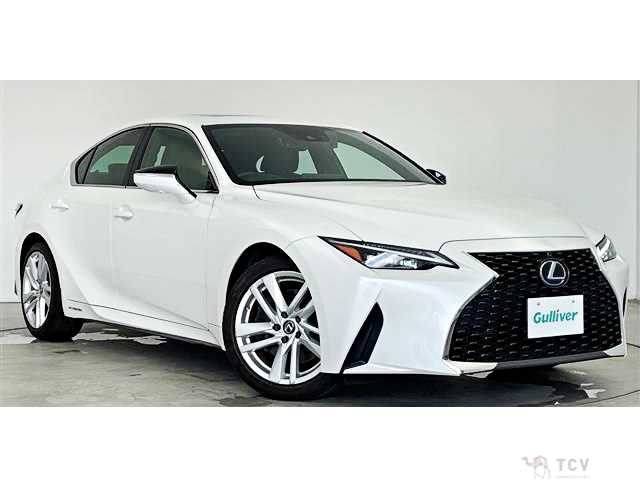 2023 Lexus IS
