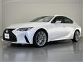 2023 Lexus IS