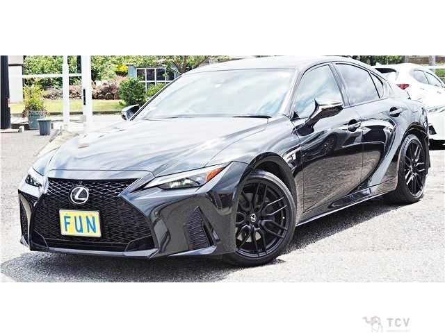 2023 Lexus IS