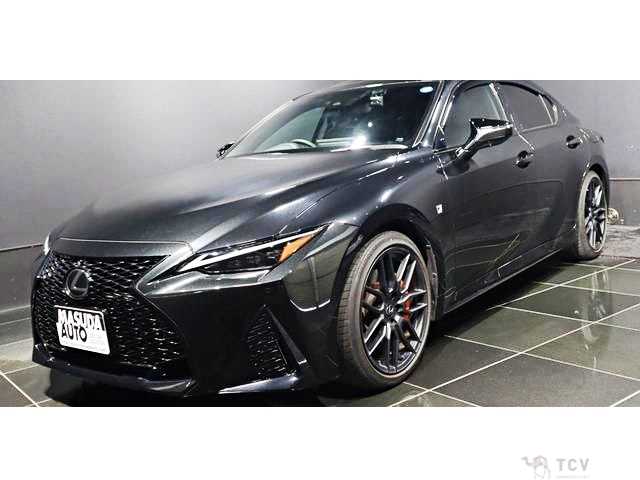 2023 Lexus IS
