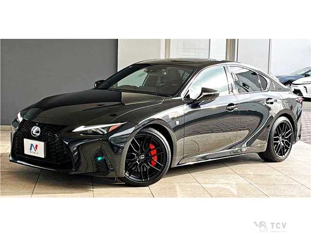 2023 Lexus IS