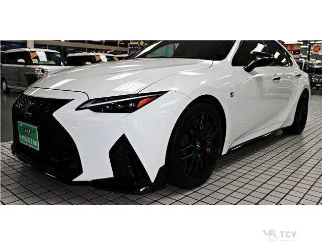 2023 Lexus IS