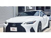 2023 Lexus IS