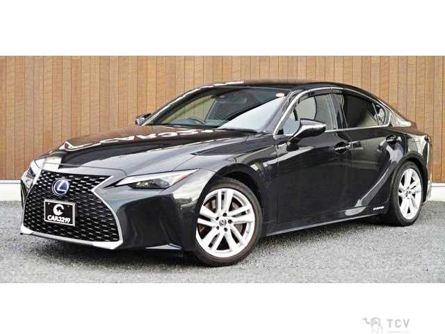 2022 Lexus IS