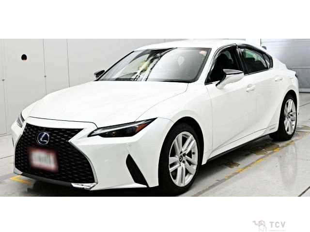2022 Lexus IS