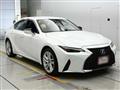 2022 Lexus IS