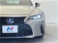 2022 Lexus IS