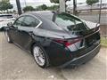 2022 Lexus IS