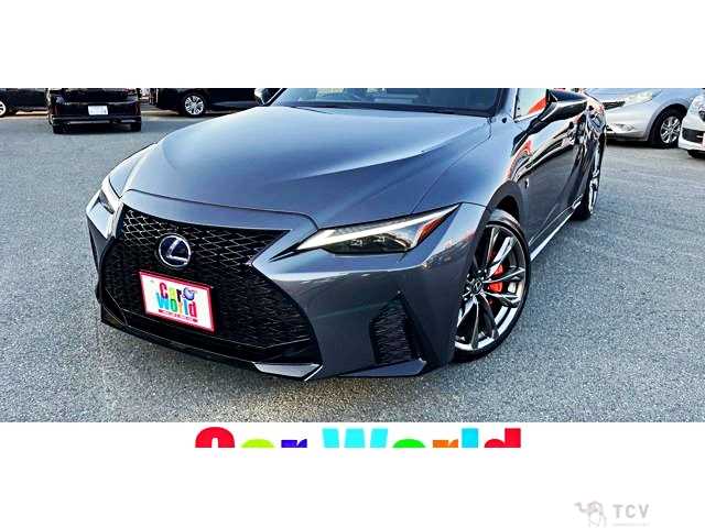 2022 Lexus IS