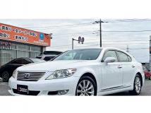 2010 Lexus LS