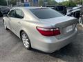 2007 Lexus LS