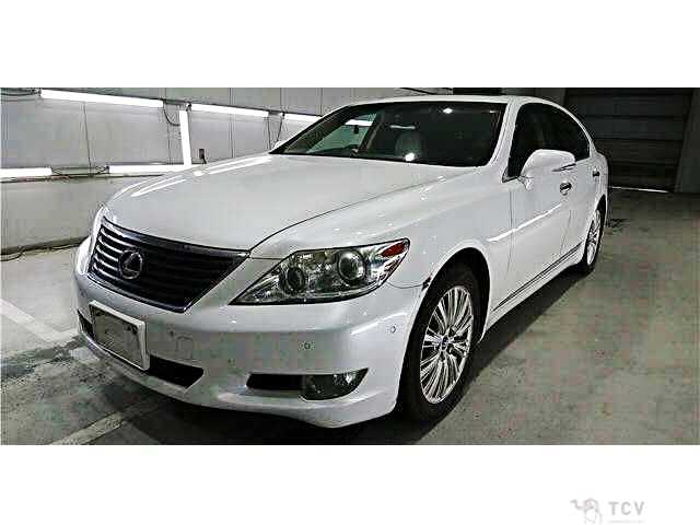 2012 Lexus LS