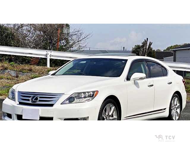 2012 Lexus LS