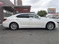 2011 Lexus LS