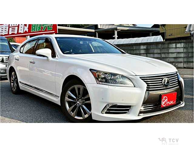 2013 Lexus LS