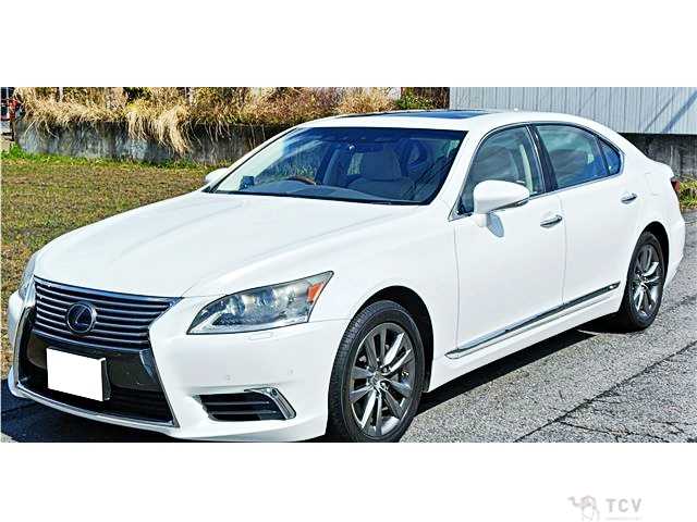2013 Lexus LS