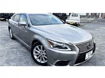 2017 Lexus LS