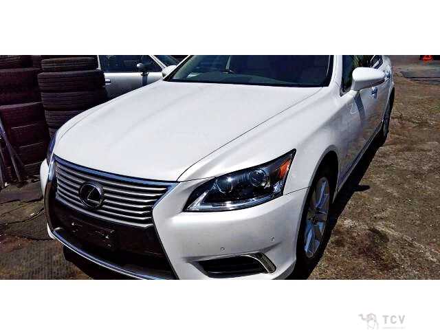 2015 Lexus LS