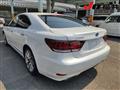 2015 Lexus LS