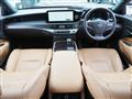 2023 Lexus LS