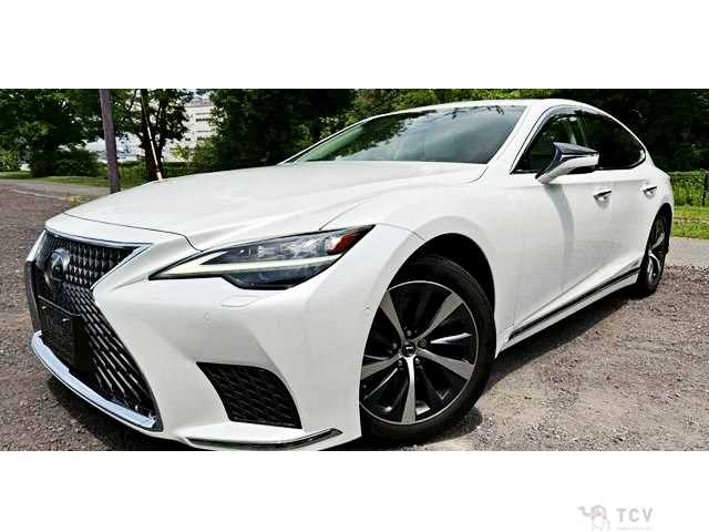 2022 Lexus LS