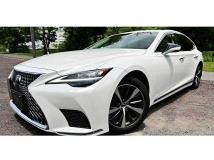 2022 Lexus LS