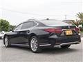 2022 Lexus LS