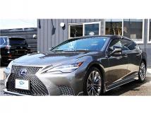 2022 Lexus LS