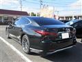 2022 Lexus LS