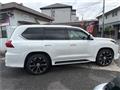 2017 Lexus LX