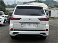 2016 Lexus LX