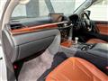 2016 Lexus LX