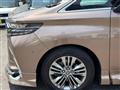 2025 Toyota Alphard Hybrid