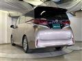 2024 Toyota Alphard Hybrid