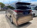 2024 Toyota Alphard Hybrid