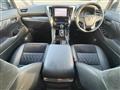 2015 Toyota Alphard Hybrid