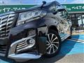 2015 Toyota Alphard Hybrid