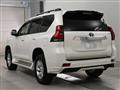 2021 Toyota Land Cruiser Prado