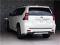 2021 Toyota Land Cruiser Prado