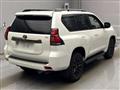 2022 Toyota Land Cruiser Prado