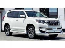 2022 Toyota Land Cruiser Prado